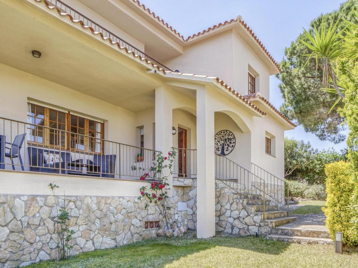 Belvilla By Oyo Villa In Arenys De Mar With Pool Exterior photo